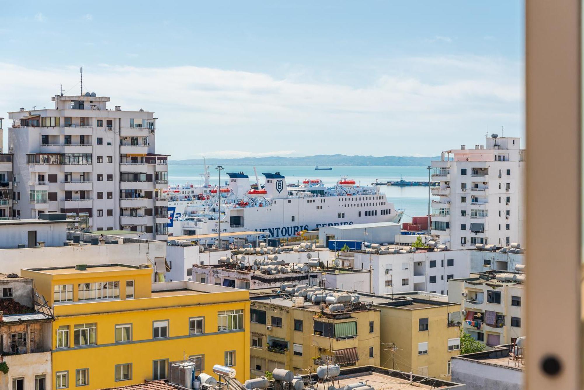 Sunny Central Apartment Durrës Eksteriør bilde
